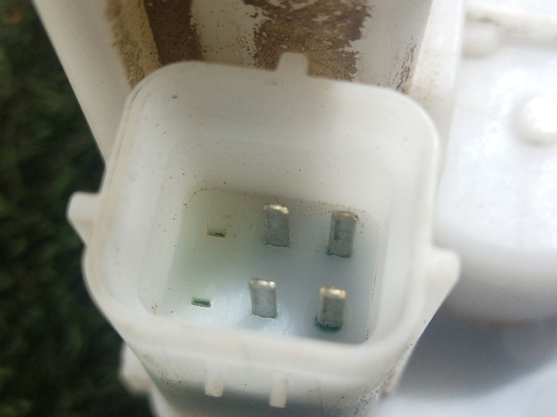 Recambio de cerradura puerta delantera derecha para fiat 500 (312_) 1.2 (312axa1a) referencia OEM IAM 51827594 51827594 51827594