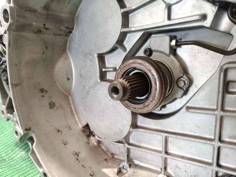 Recambio de caja cambios para opel vectra c berlina cosmo referencia OEM IAM 55350375 55350375 55350375