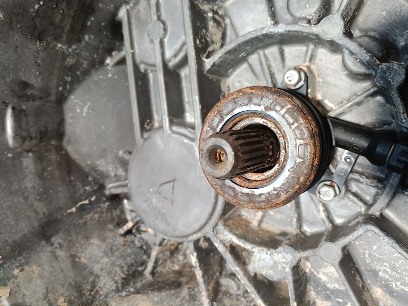 Recambio de caja cambios para ssangyong tivoli grand 1.5 t-gdi referencia OEM IAM   