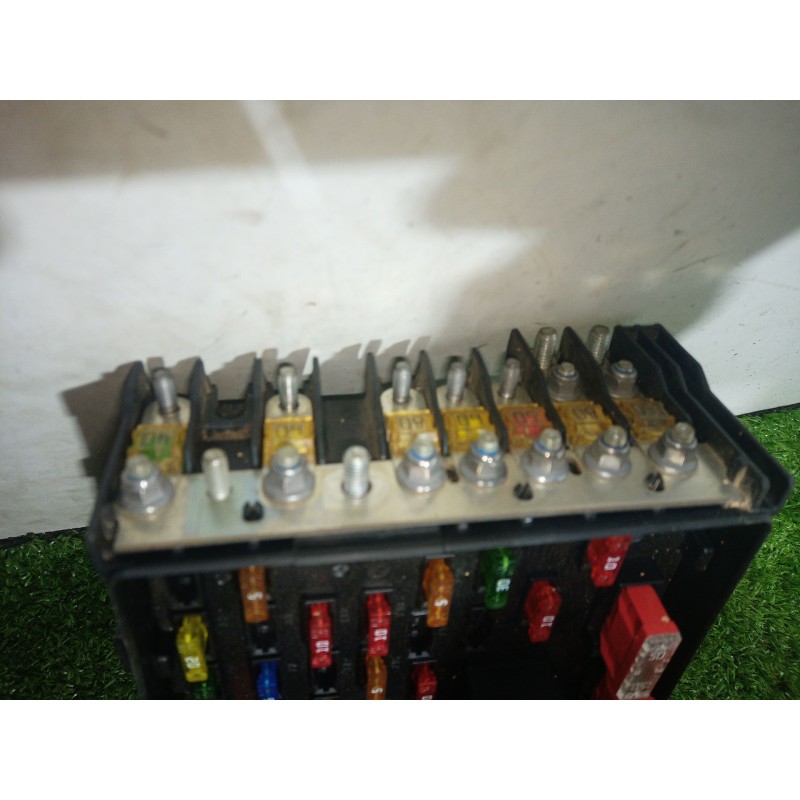 Recambio de caja reles / fusibles para volkswagen passat b6 (3c2) 1.8 tsi referencia OEM IAM   