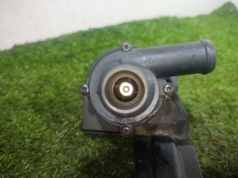 Recambio de bomba agua para volkswagen passat b6 (3c2) 1.8 tsi referencia OEM IAM   