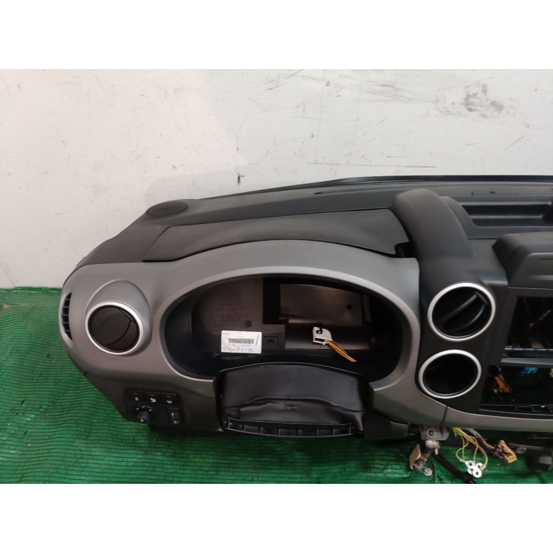 Recambio de salpicadero para citroën berlingo multispace (b9) 1.2 puretech 110 referencia OEM IAM   