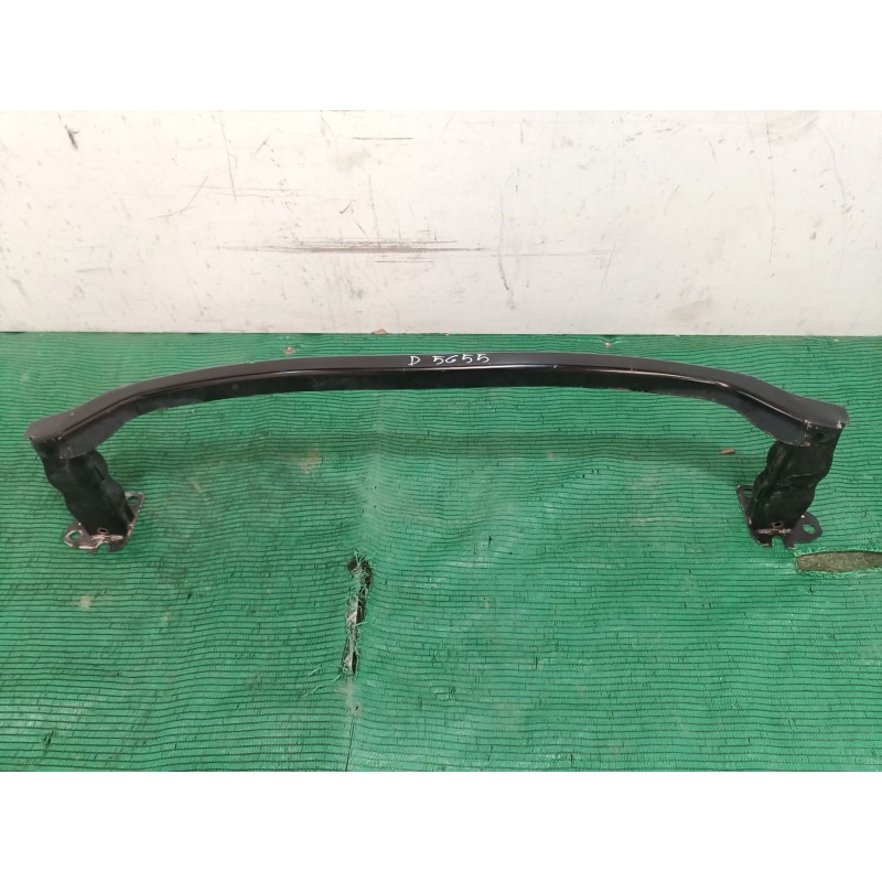 Recambio de refuerzo paragolpes delantero para ssangyong tivoli 1.6 referencia OEM IAM   