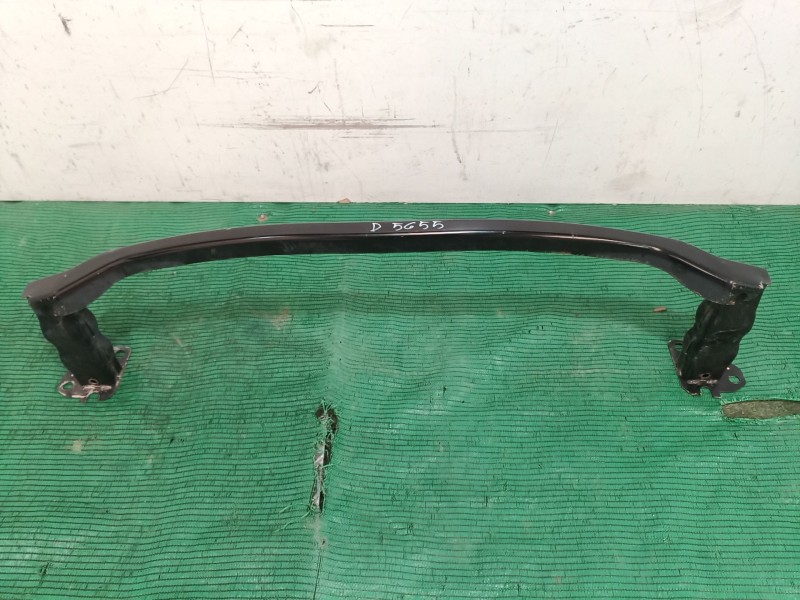 Recambio de refuerzo paragolpes delantero para ssangyong tivoli 1.6 referencia OEM IAM   