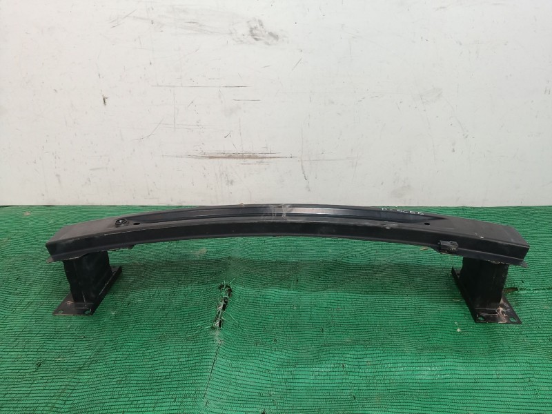 Recambio de refuerzo paragolpes delantero para ssangyong tivoli 1.6 referencia OEM IAM SINREF SIN REF SIN REF