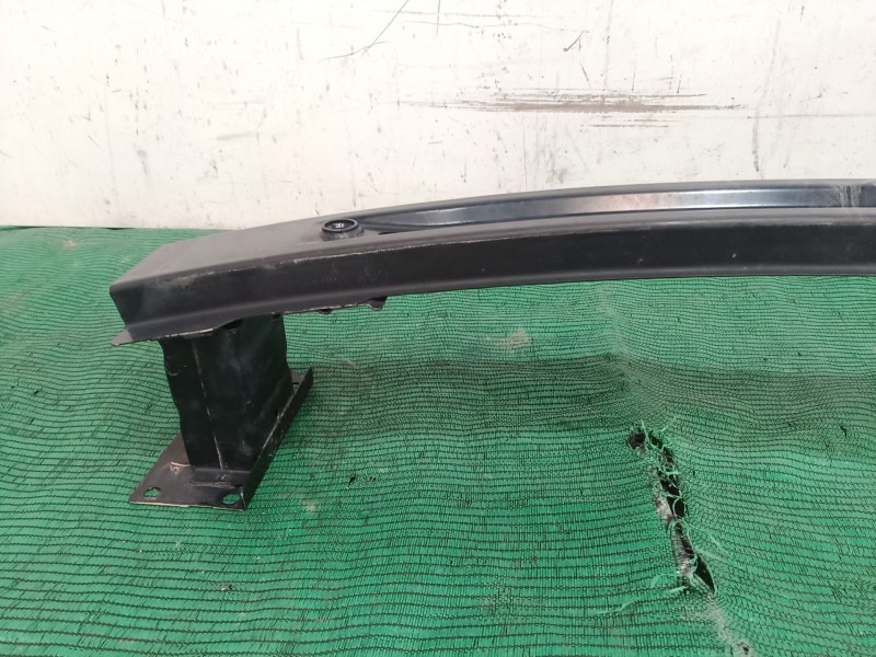 Recambio de refuerzo paragolpes delantero para ssangyong tivoli 1.6 referencia OEM IAM SINREF SIN REF SIN REF