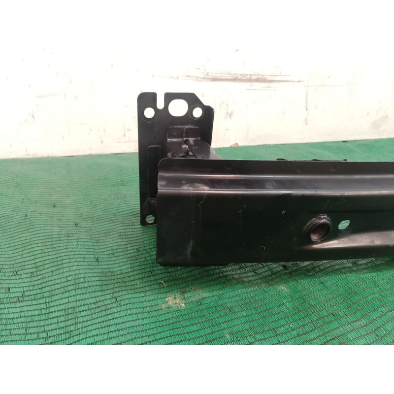 Recambio de refuerzo paragolpes delantero para ssangyong tivoli 1.6 referencia OEM IAM SINREF SIN REF SIN REF