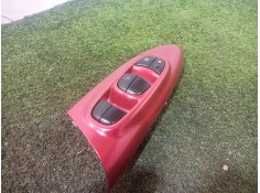 Recambio de mando elevalunas delantero izquierdo para nissan juke (f15) 1.6 dig-t 4x4 referencia OEM IAM   