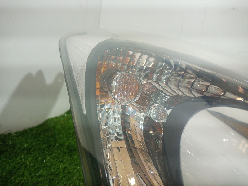 Recambio de faro derecho para hyundai i30 (gd) 1.4 referencia OEM IAM   