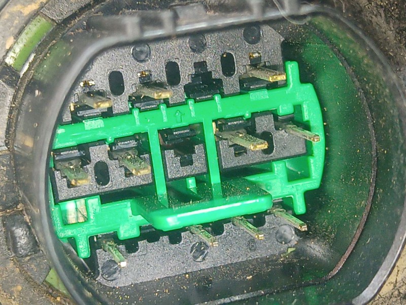 Recambio de faro derecho para hyundai i30 (gd) 1.4 referencia OEM IAM   