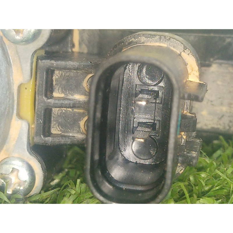 Recambio de motor elevalunas delantero izquierdo para hyundai i30 (gd) 1.4 referencia OEM IAM   