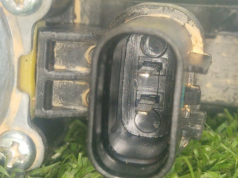 Recambio de motor elevalunas delantero izquierdo para hyundai i30 (gd) 1.4 referencia OEM IAM   