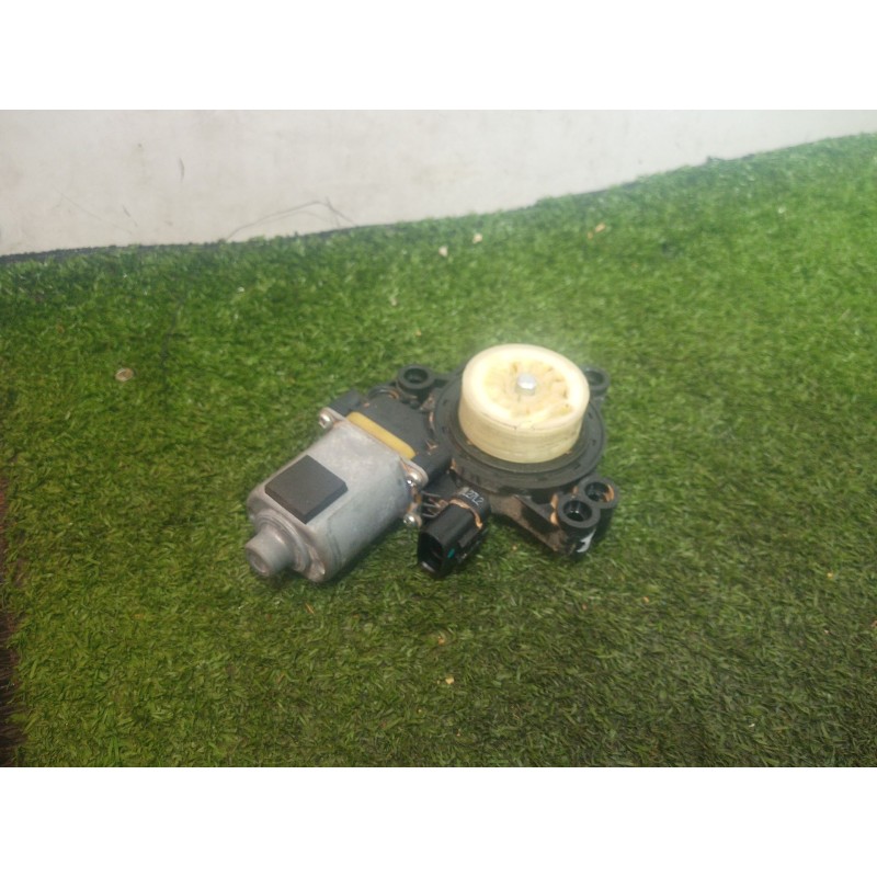 Recambio de motor elevalunas delantero izquierdo para hyundai i30 (gd) 1.4 referencia OEM IAM   