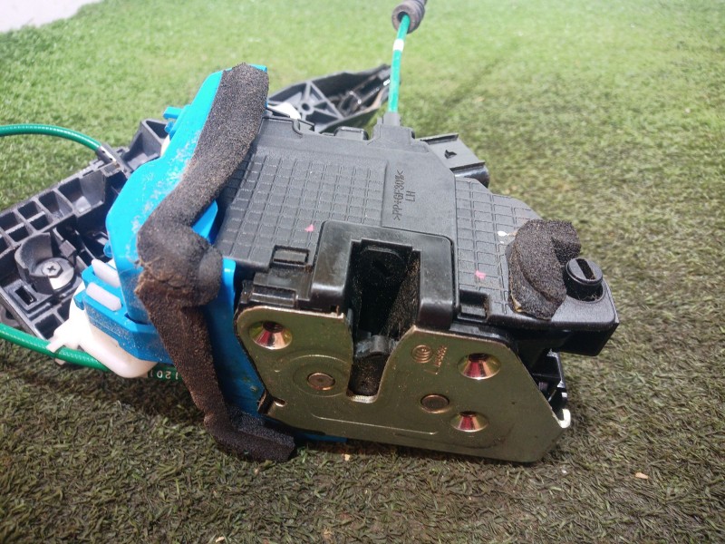 Recambio de cerradura puerta trasera izquierda para hyundai i30 (gd) 1.4 referencia OEM IAM   