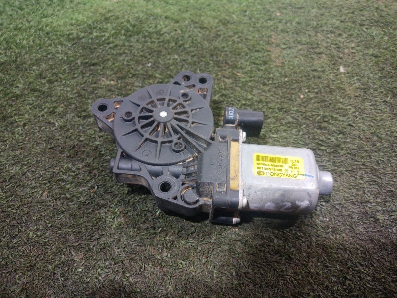 Recambio de motor elevalunas delantero derecho para hyundai i30 (gd) 1.4 referencia OEM IAM   