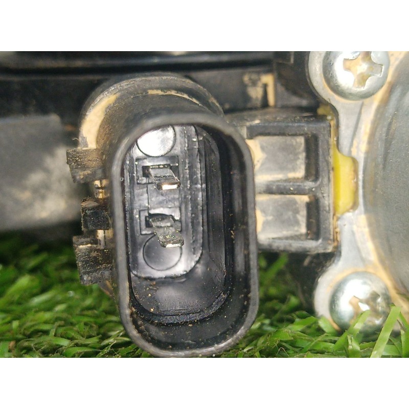 Recambio de motor elevalunas delantero derecho para hyundai i30 (gd) 1.4 referencia OEM IAM   