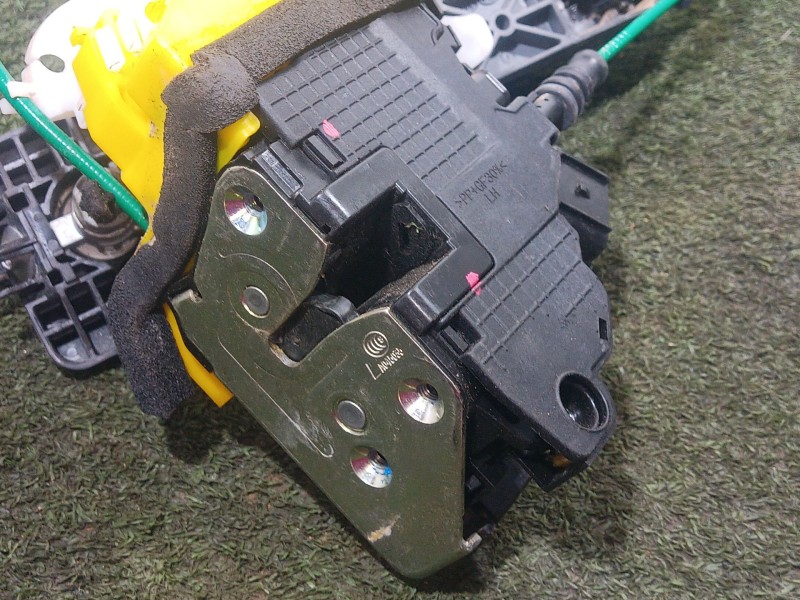 Recambio de cerradura puerta delantera izquierda para hyundai i30 (gd) 1.4 referencia OEM IAM   