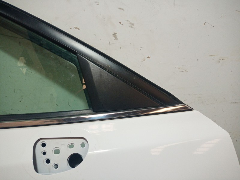 Recambio de puerta delantera derecha para mazda 3 (bm, bn) 2.0 referencia OEM IAM   