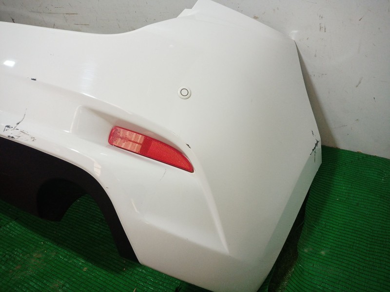 Recambio de paragolpes trasero para mazda 3 (bm, bn) 2.0 referencia OEM IAM   