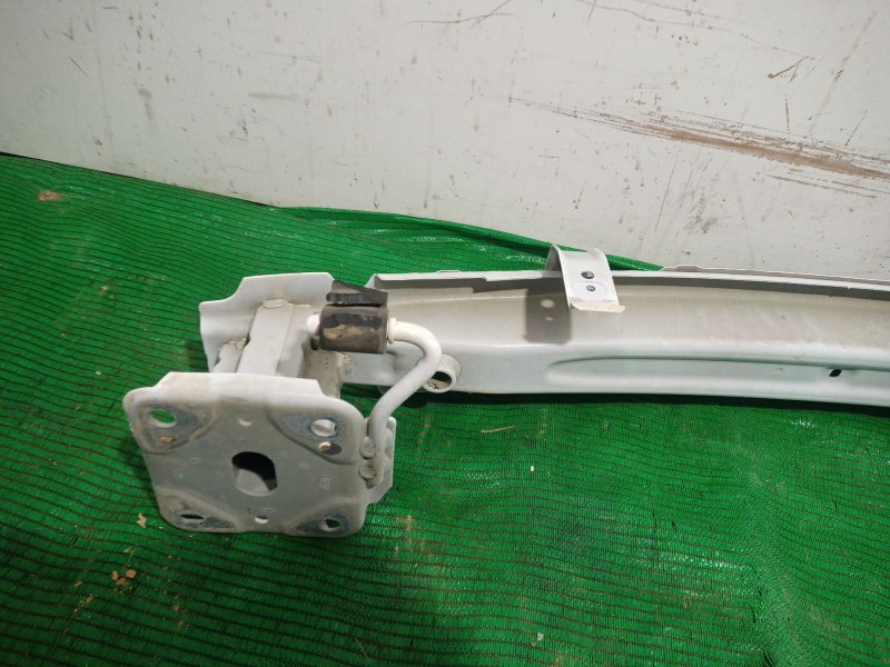 Recambio de refuerzo paragolpes delantero para mazda 3 (bm, bn) 2.0 referencia OEM IAM   