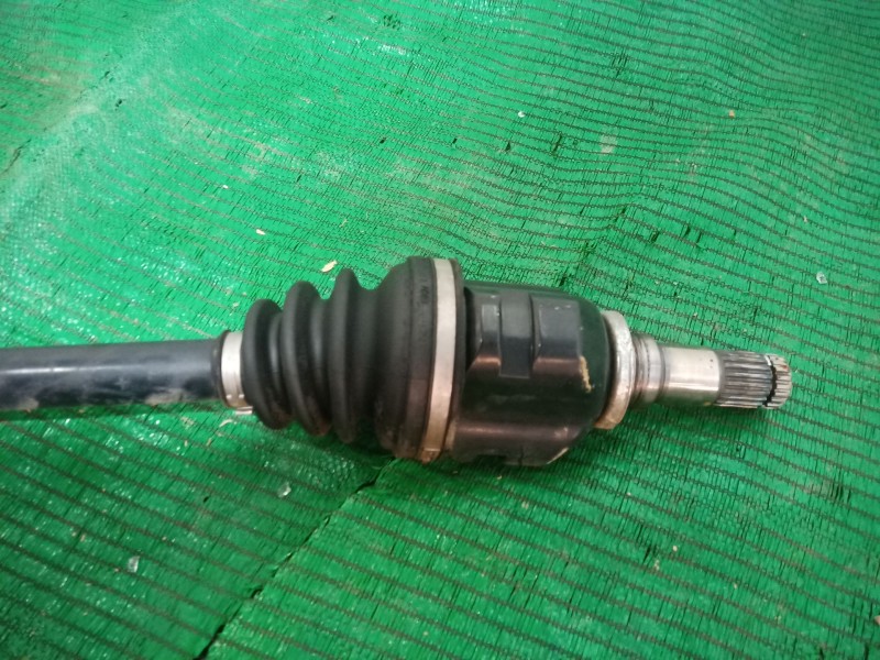 Recambio de transmision delantera derecha para toyota yaris (_p13_) 1.4 d (nlp130_) referencia OEM IAM   