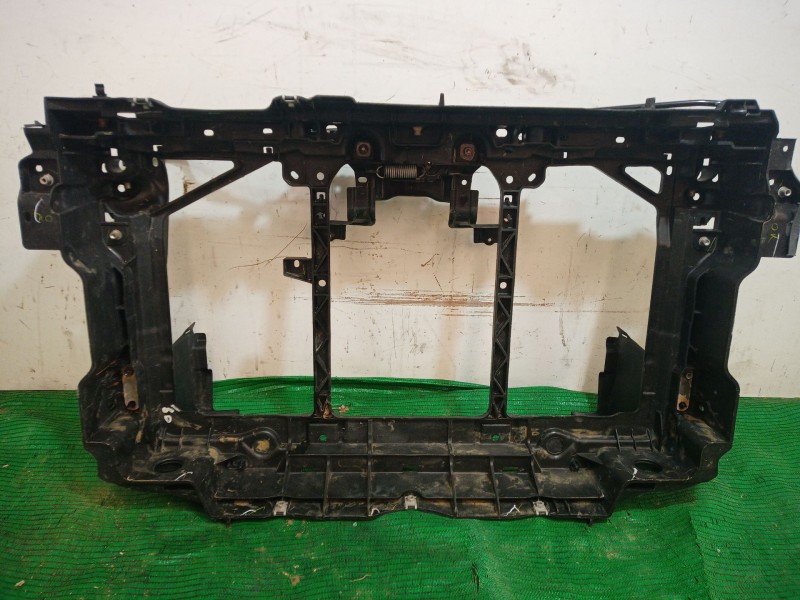 Recambio de panel frontal para mazda 3 (bm, bn) 2.0 referencia OEM IAM   