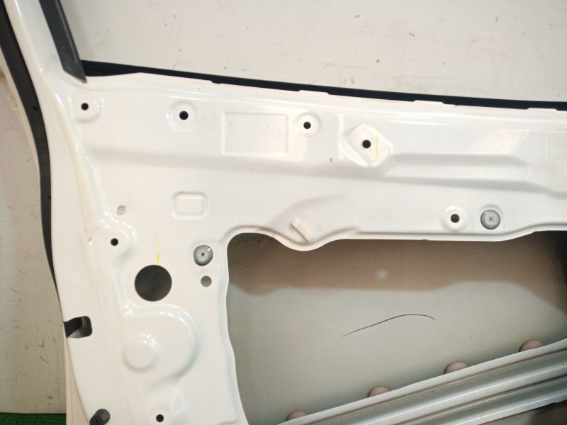 Recambio de puerta delantera izquierda para mazda 3 (bm, bn) 2.0 referencia OEM IAM   