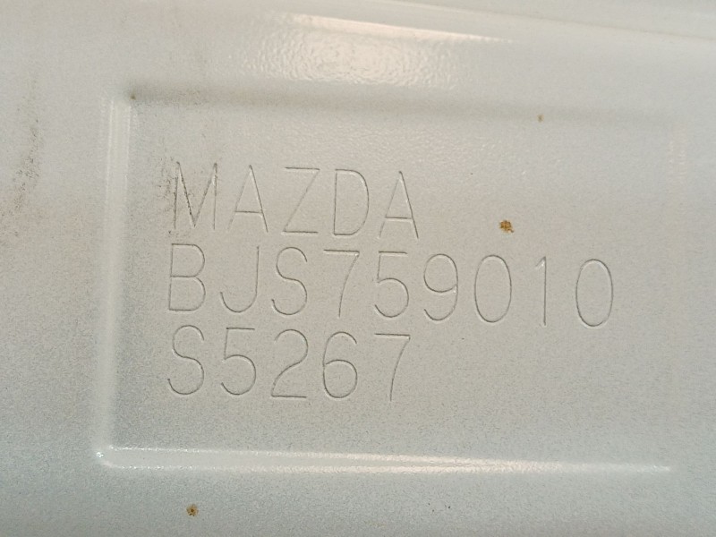 Recambio de puerta delantera izquierda para mazda 3 (bm, bn) 2.0 referencia OEM IAM   