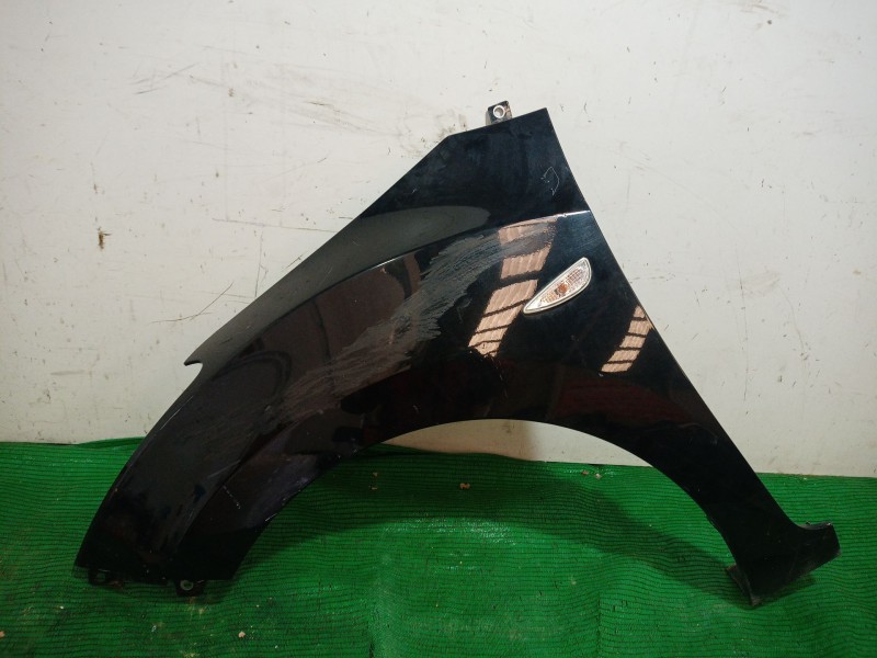 Recambio de aleta delantera izquierda para hyundai i30 (gd) 1.4 referencia OEM IAM   