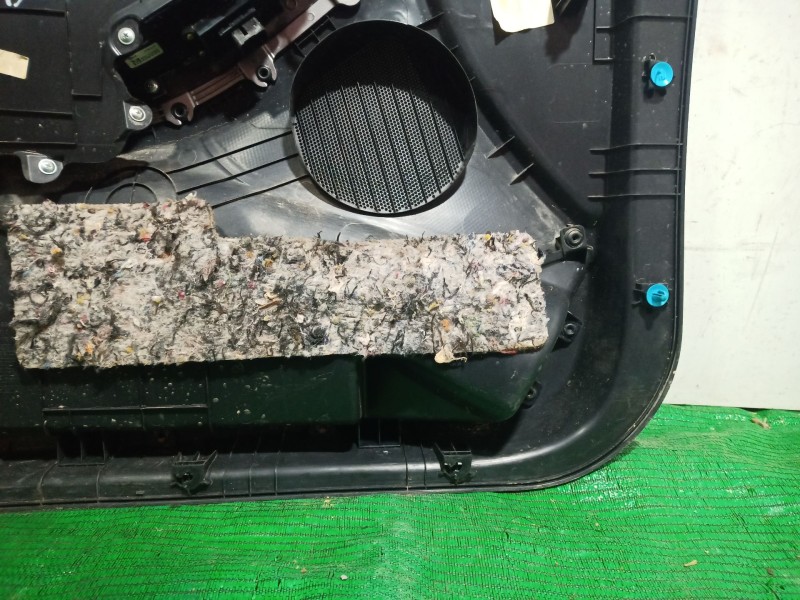 Recambio de guarnecido puerta delantera derecha para hyundai i30 (gd) 1.4 referencia OEM IAM   