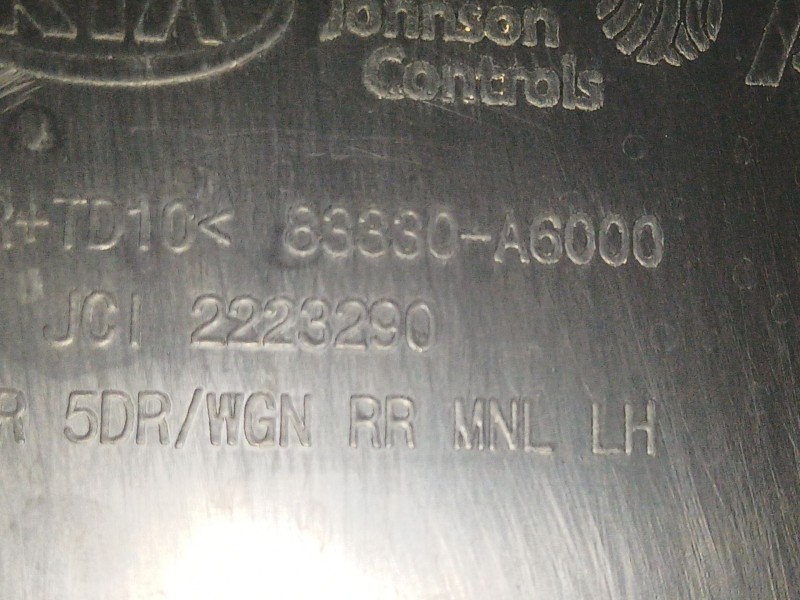 Recambio de guarnecido puerta trasera izquierda para hyundai i30 (gd) 1.4 referencia OEM IAM   