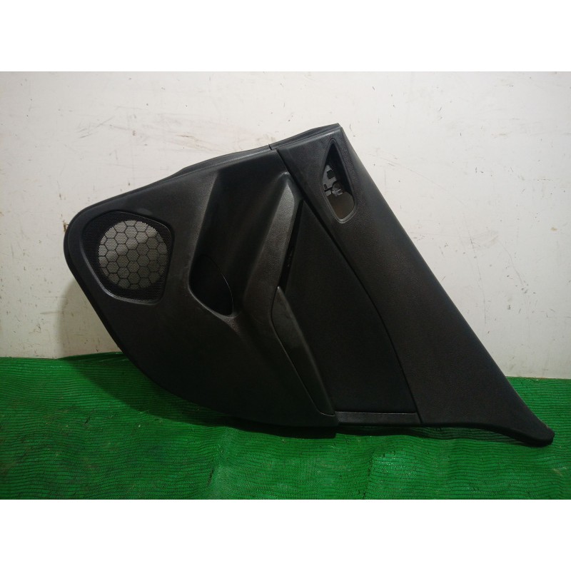 Recambio de guarnecido puerta trasera derecha para mazda 3 (bm, bn) 2.0 referencia OEM IAM   