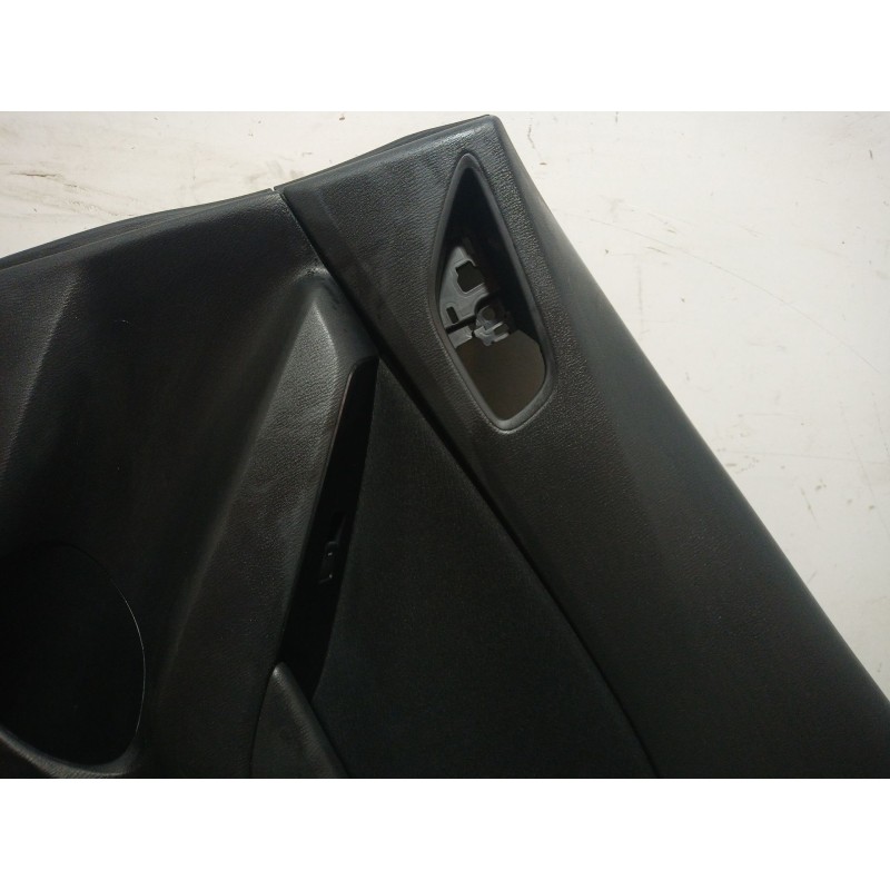 Recambio de guarnecido puerta trasera derecha para mazda 3 (bm, bn) 2.0 referencia OEM IAM   