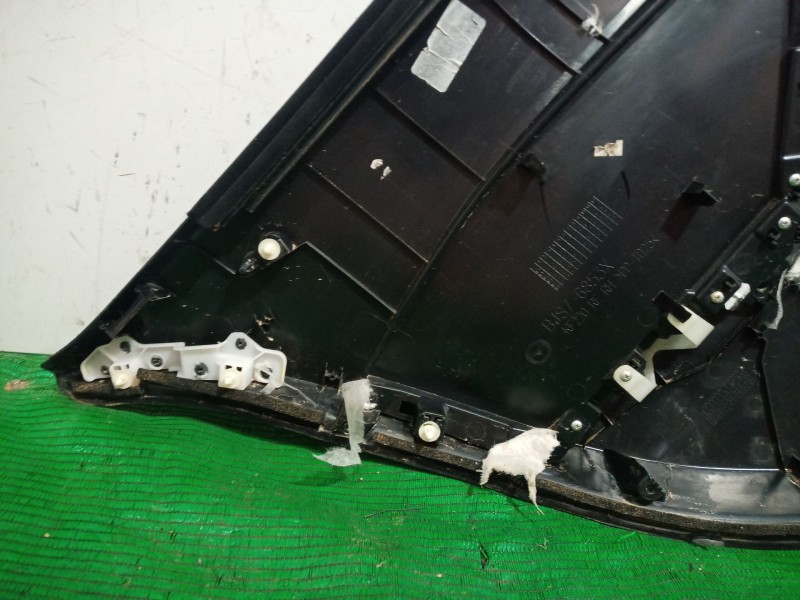 Recambio de guarnecido puerta trasera derecha para mazda 3 (bm, bn) 2.0 referencia OEM IAM   