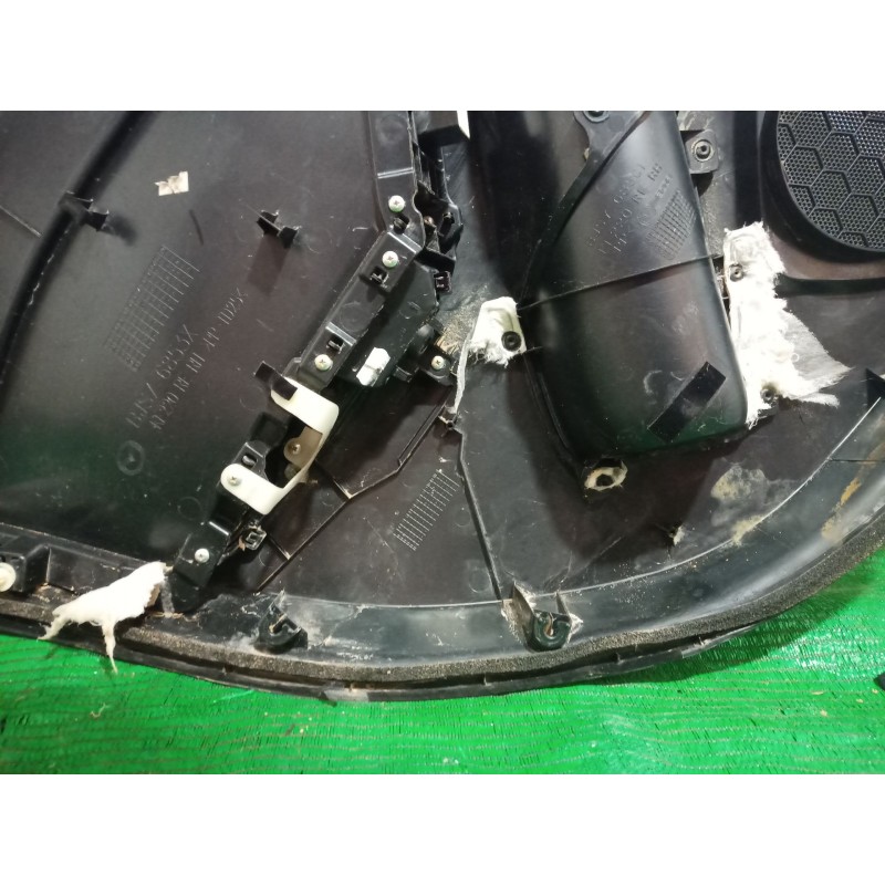 Recambio de guarnecido puerta trasera derecha para mazda 3 (bm, bn) 2.0 referencia OEM IAM   