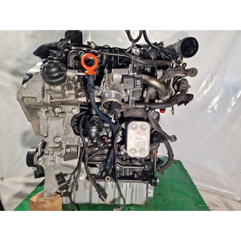 Recambio de motor completo para audi q3 (8ub, 8ug) 2.0 tdi referencia OEM IAM   