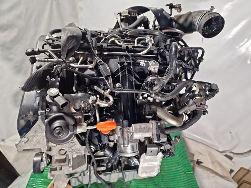 Recambio de motor completo para audi q3 (8ub, 8ug) 2.0 tdi referencia OEM IAM   