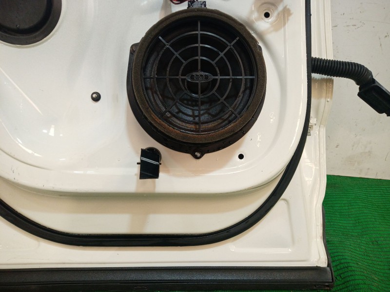 Recambio de puerta trasera izquierda para audi q3 (8ub, 8ug) 2.0 tdi referencia OEM IAM   