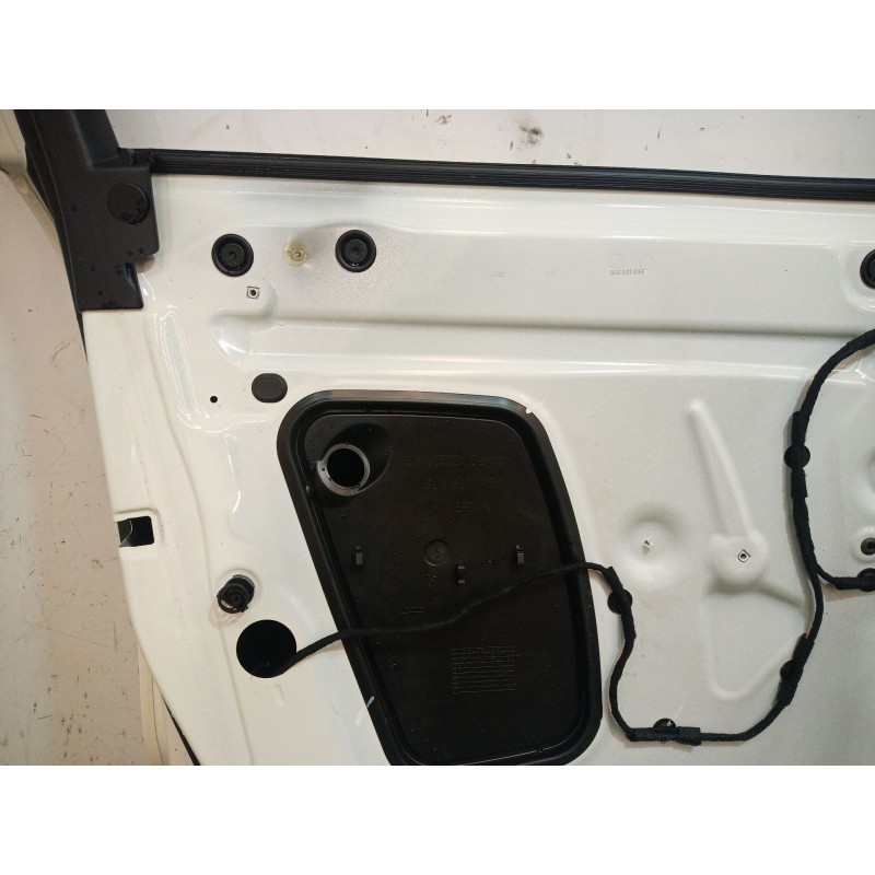 Recambio de puerta delantera izquierda para audi q3 (8ub, 8ug) 2.0 tdi referencia OEM IAM   