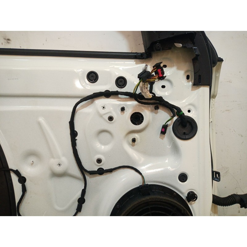 Recambio de puerta delantera izquierda para audi q3 (8ub, 8ug) 2.0 tdi referencia OEM IAM   