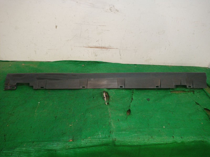 Recambio de faldon lateral para ford b-max (jk) 1.5 tdci referencia OEM IAM AV11R10154 AV11R10154 AV11R10154