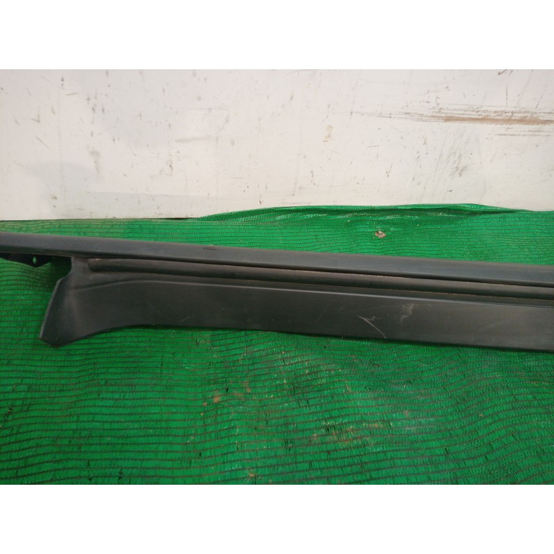 Recambio de faldon lateral para ford b-max (jk) 1.5 tdci referencia OEM IAM AV11R10154 AV11R10154 AV11R10154