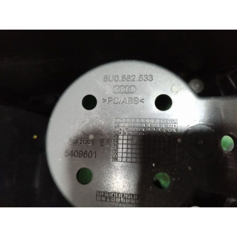 Recambio de consola central trasera para audi q3 (8ub, 8ug) 2.0 tdi referencia OEM IAM   