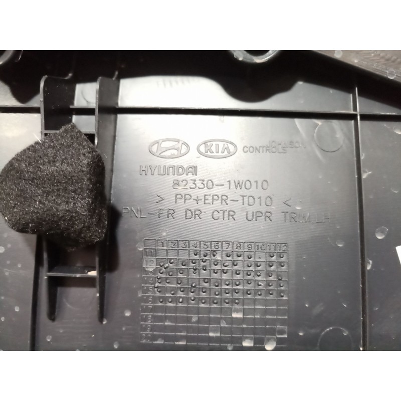 Recambio de guarnecido puerta delantera izquierda para kia rio iii (ub) 1.2 cvvt referencia OEM IAM   