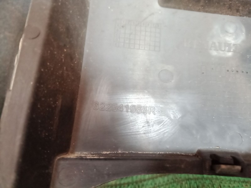 Recambio de paragolpes delantero para renault fluence (l3_) z.e. referencia OEM IAM   