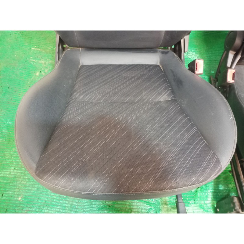 Recambio de asientos delanteros para smart fortwo coupé (451) 1.0 (451.331, 451.380) referencia OEM IAM   