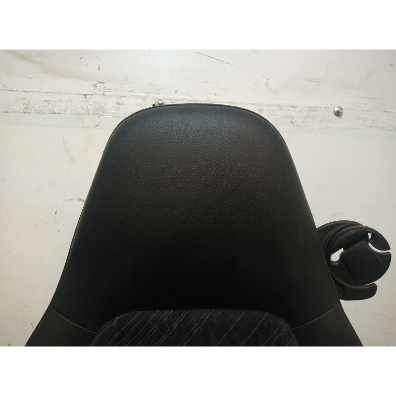 Recambio de asientos delanteros para smart fortwo coupé (451) 1.0 (451.331, 451.380) referencia OEM IAM   