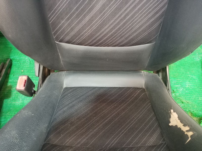 Recambio de asientos delanteros para smart fortwo coupé (451) 1.0 (451.331, 451.380) referencia OEM IAM   