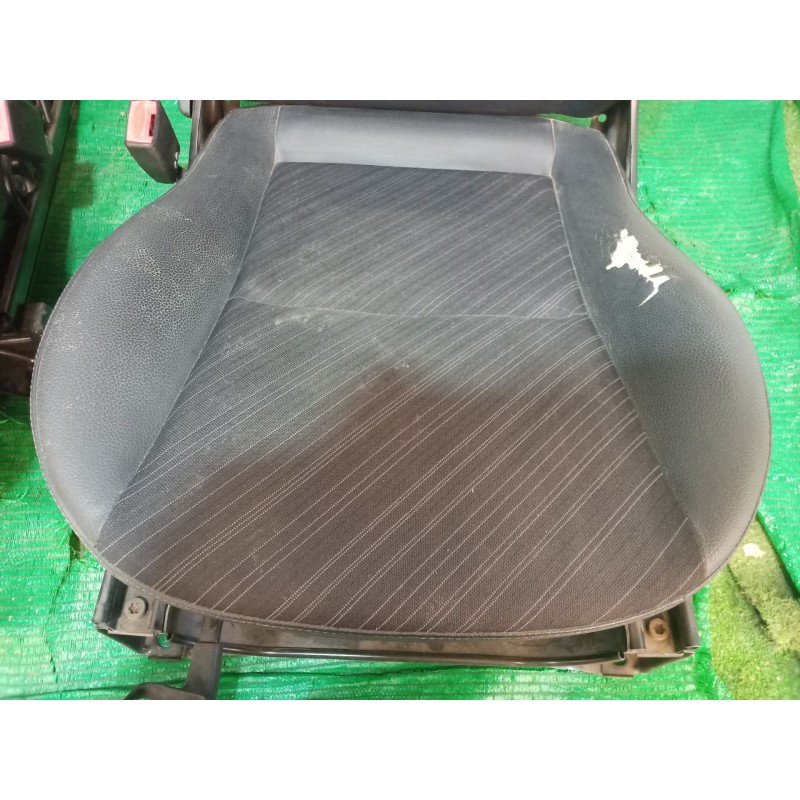 Recambio de asientos delanteros para smart fortwo coupé (451) 1.0 (451.331, 451.380) referencia OEM IAM   