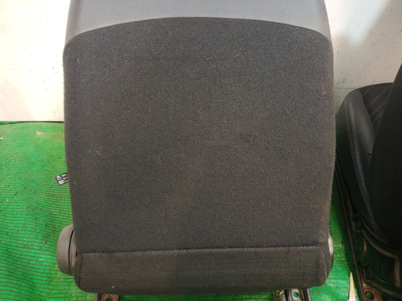 Recambio de asientos delanteros para smart fortwo coupé (451) 1.0 (451.331, 451.380) referencia OEM IAM   